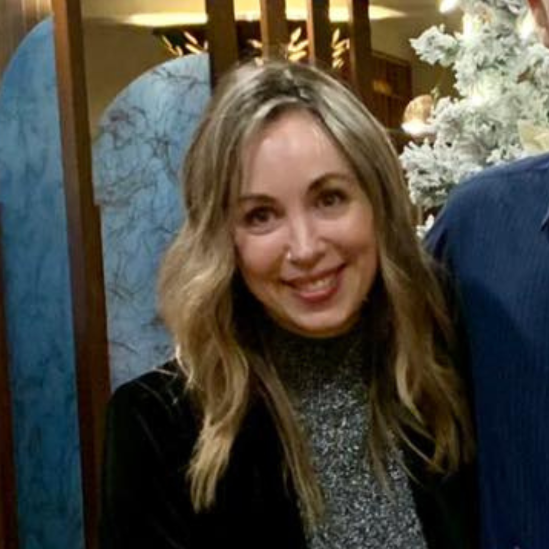 Suzy - Client photos for testimonials(8)